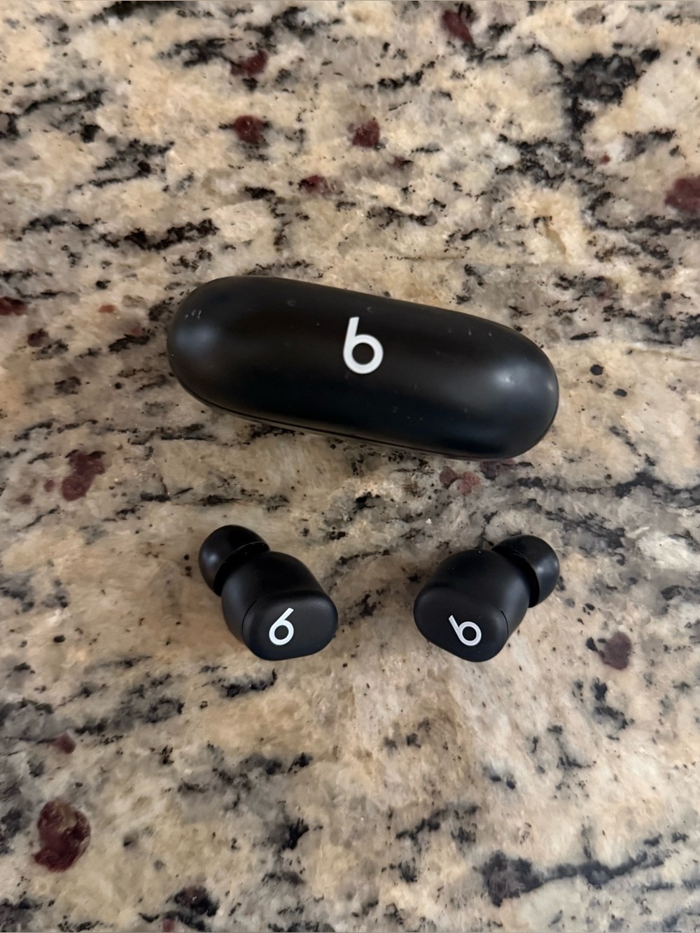 •BEATS• SOLO EAR BUDS